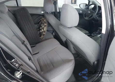 2018 Kia Forte Lx from USA, damaged, VIN 3KPFK4A70JE269440